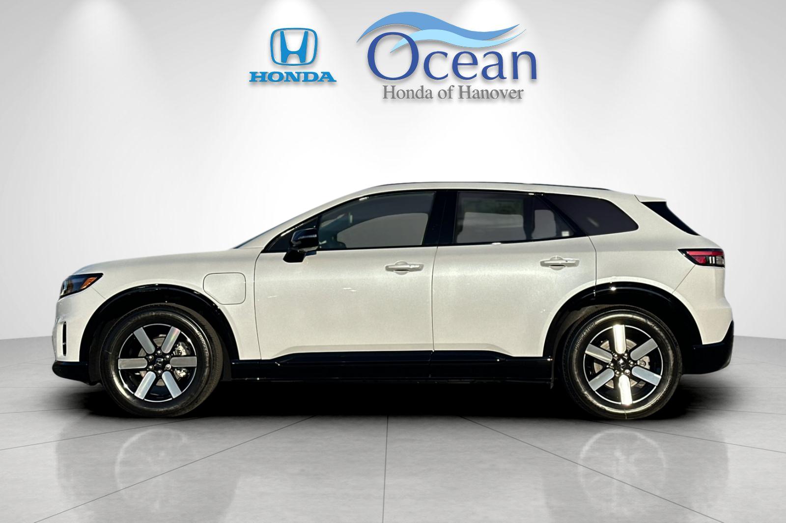New 2026 Frostline White Pearl Honda Touring image 2