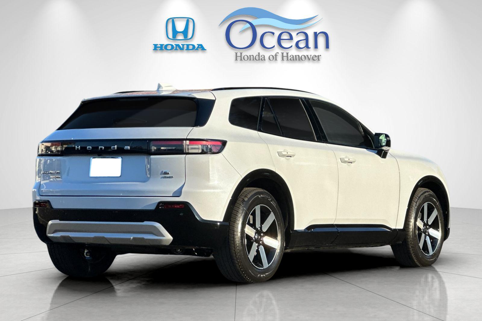 New 2026 Frostline White Pearl Honda Touring image 5