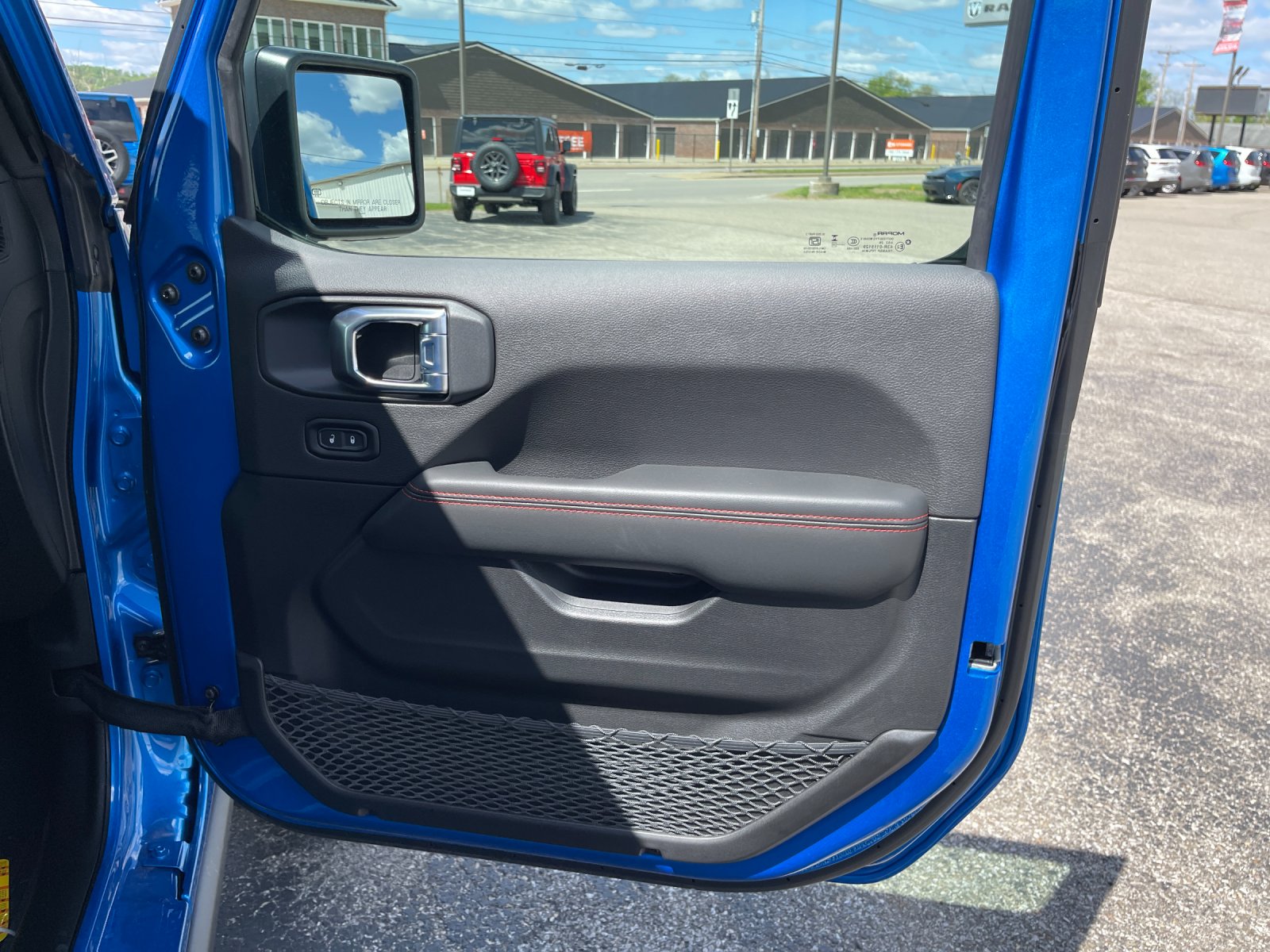 New 2026 Hydro Blue Pearlcoat Jeep Rubicon image 18