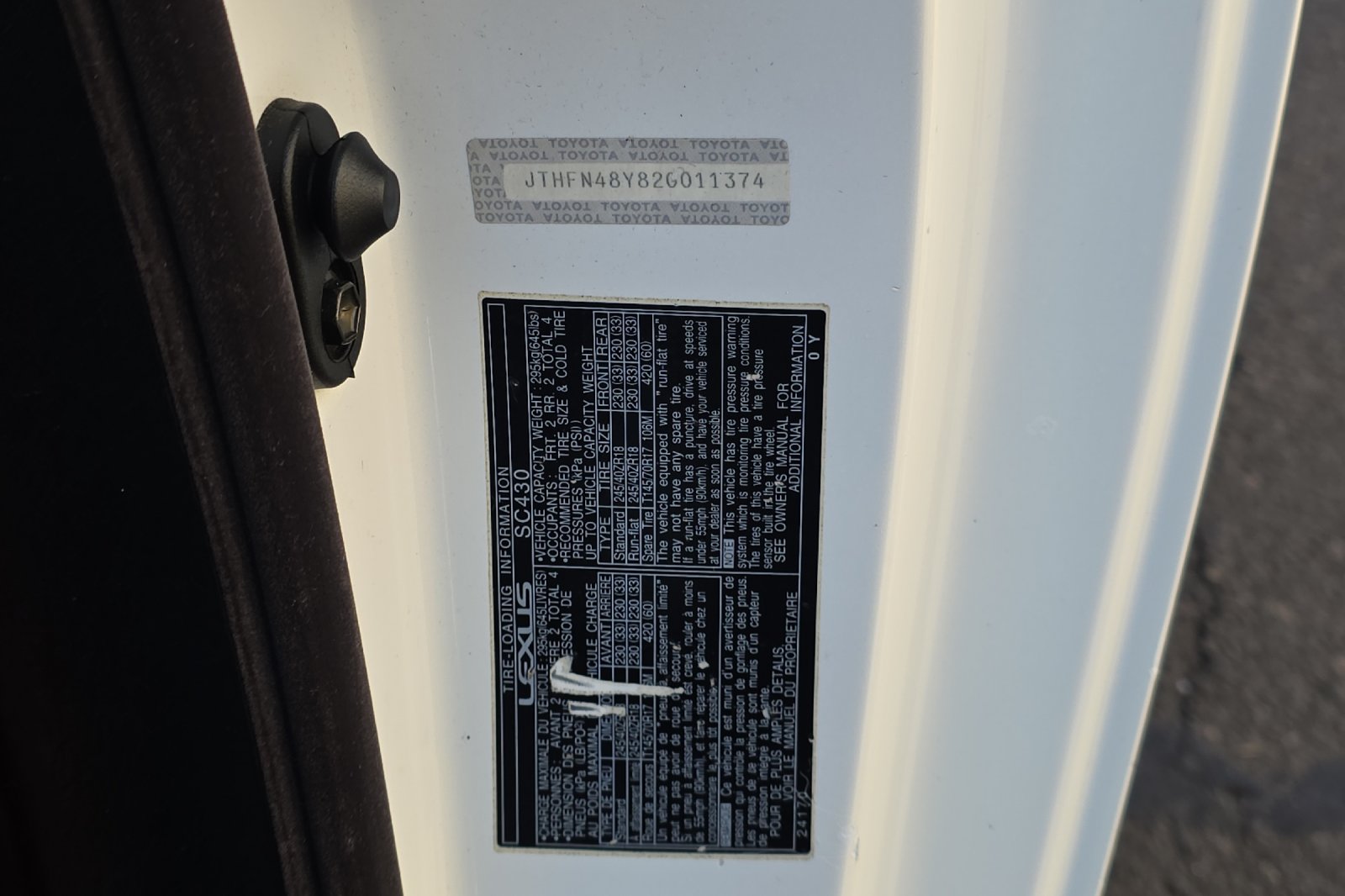 Used 2002 White Gold Crystal Lexus 430 image 23