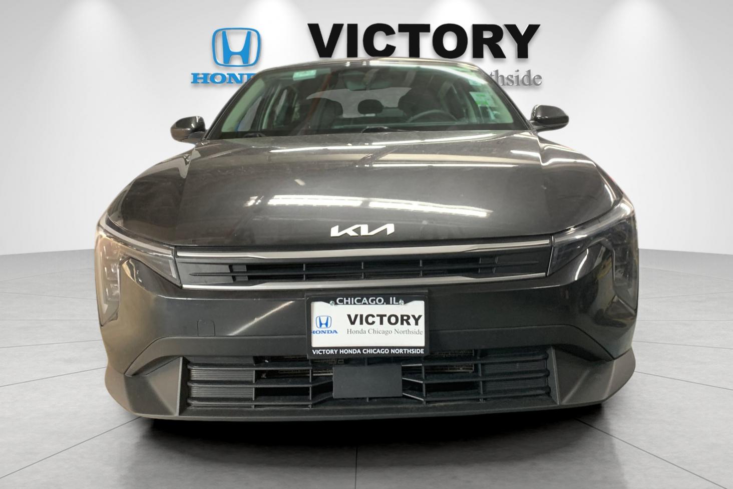 Used 2025 Gray Kia LXS image 8