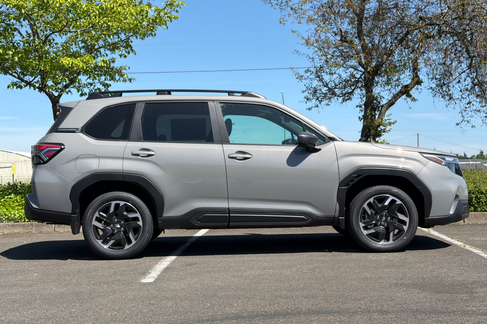 New 2026 RIVER ROCK PEARL Subaru Limited image 3