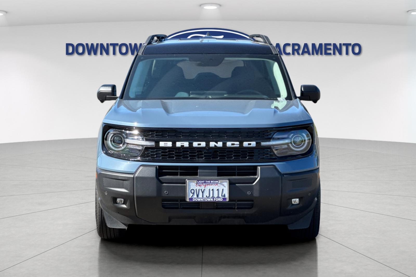Used 2025 Azure Gray Metallic Ford Outer Banks image 12