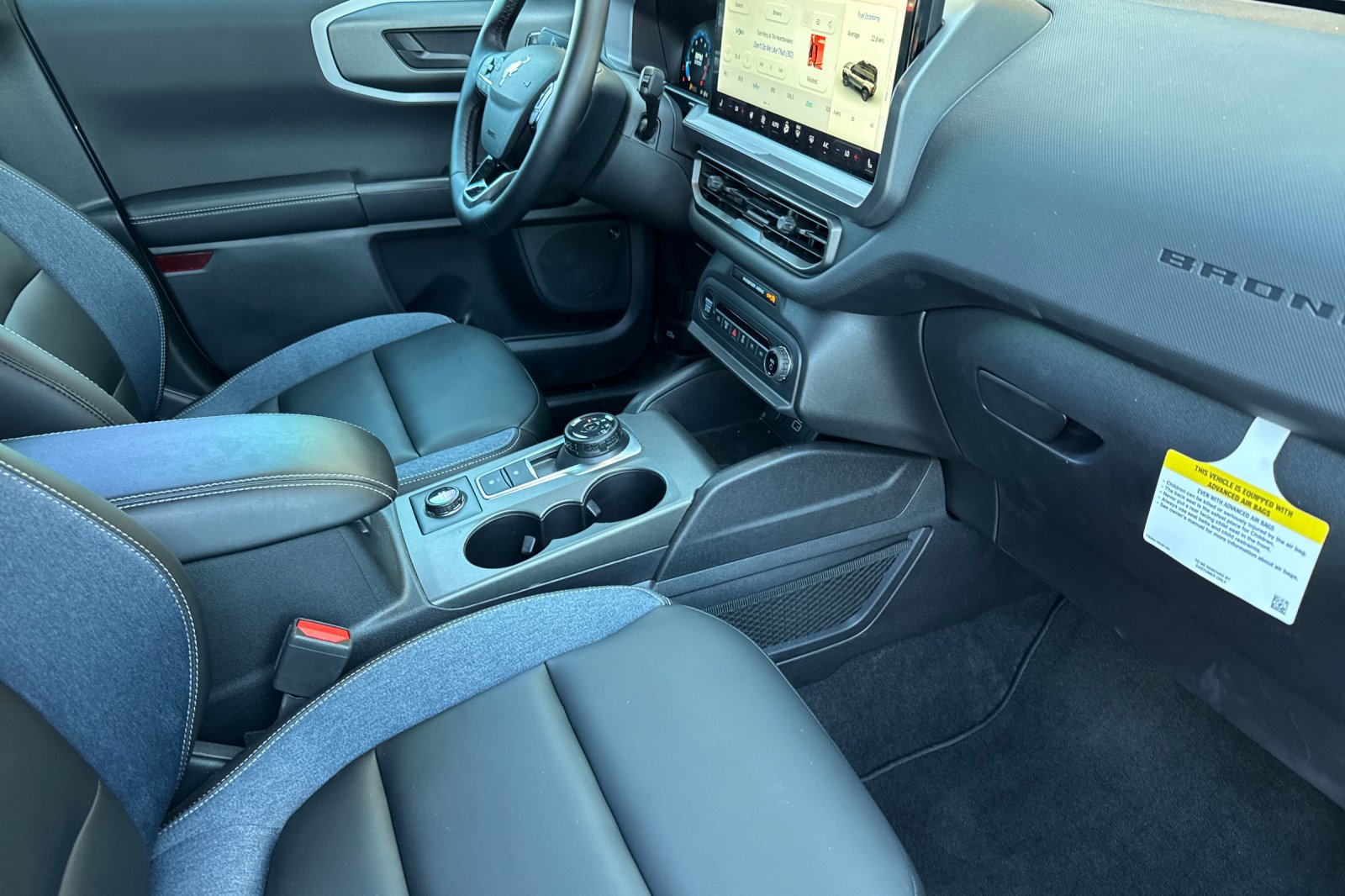 Used 2025 Azure Gray Metallic Ford Outer Banks image 20