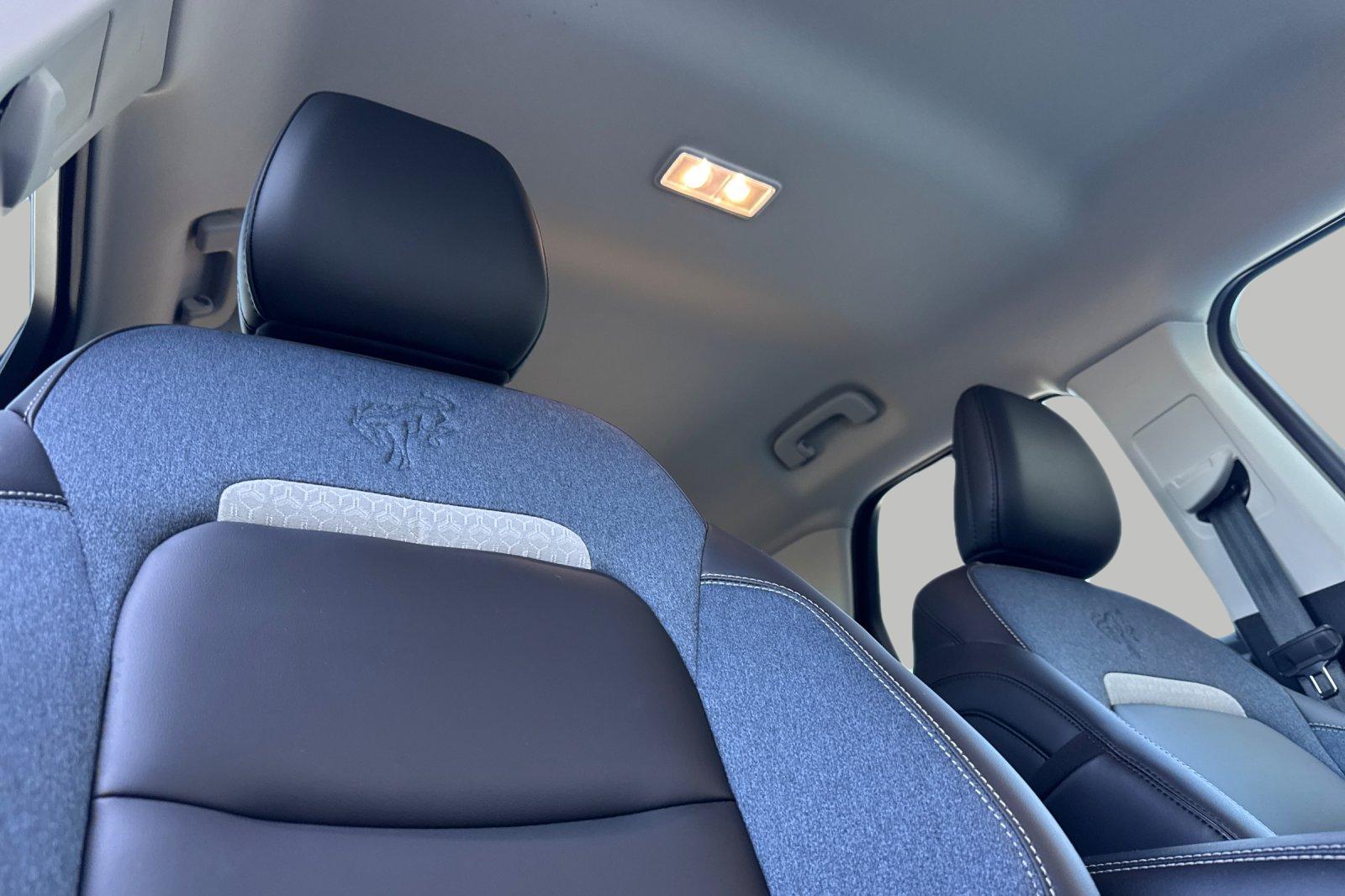 Used 2025 Azure Gray Metallic Ford Outer Banks image 21