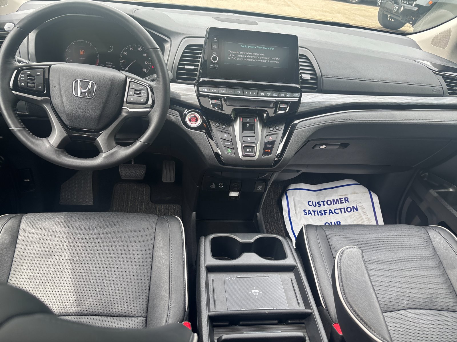 2025 Honda Odyssey Elite - Photo 14