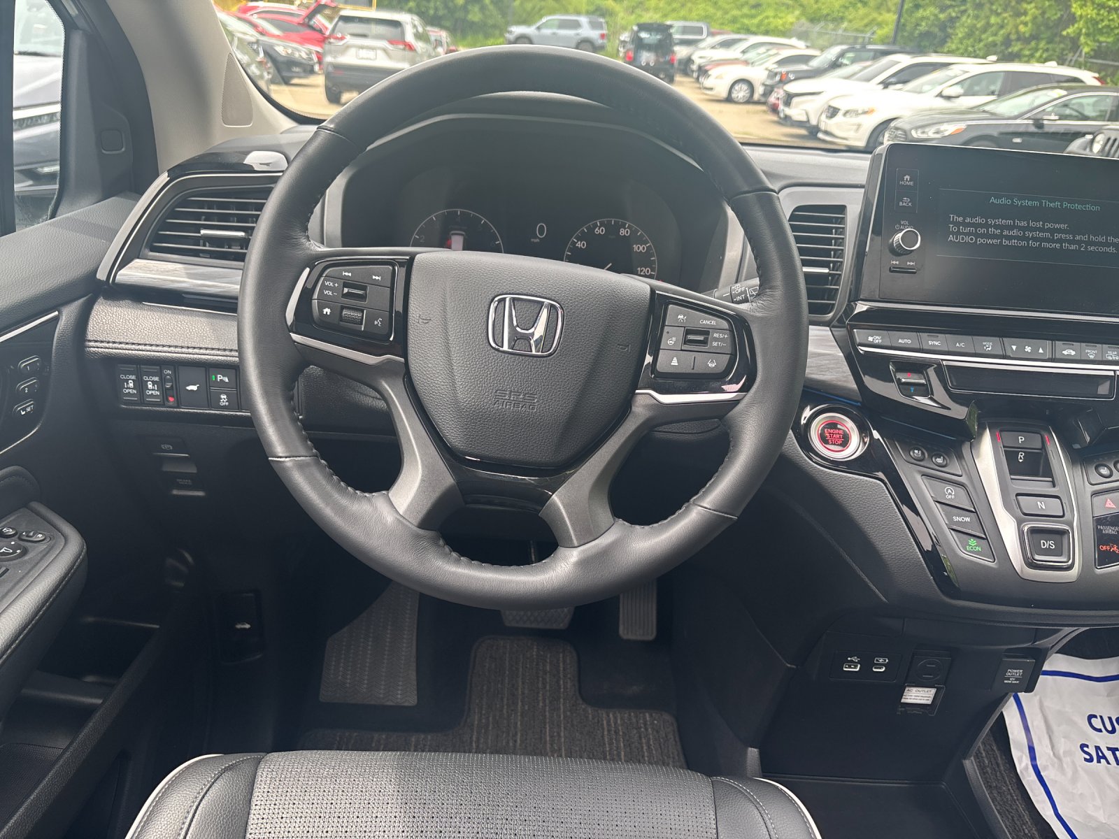 2025 Honda Odyssey Elite - Photo 15