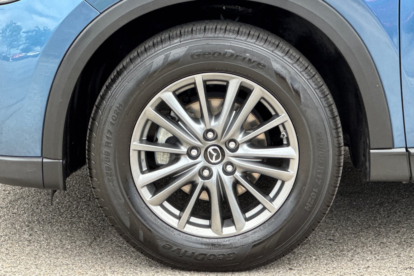 Used 2018 Eternal Blue Mazda Sport image 26