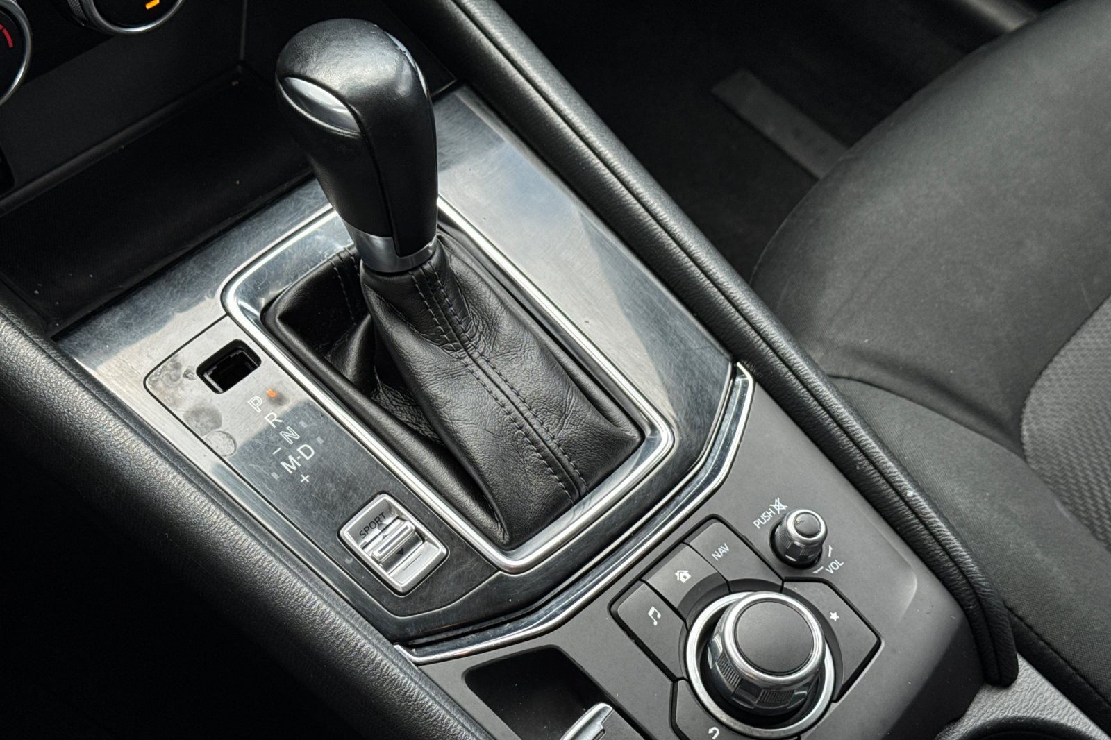 Used 2018 Eternal Blue Mazda Sport image 21