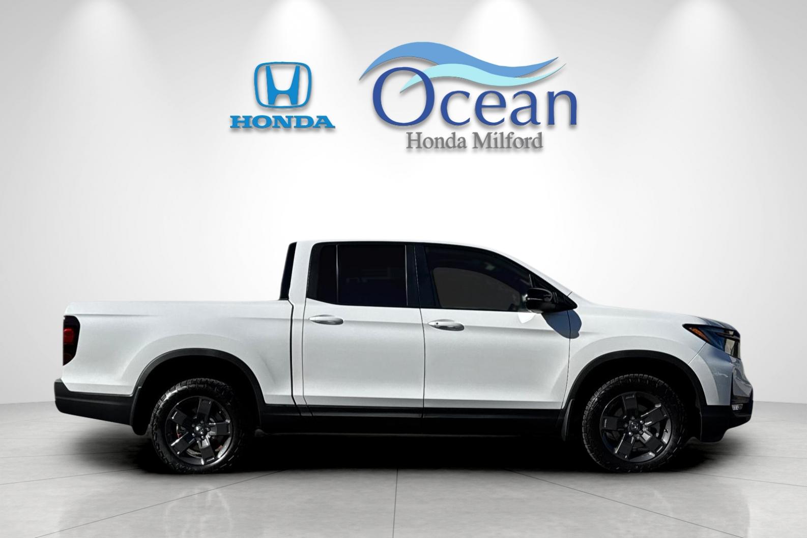 New 2026 Platinum White Pearl Honda TrailSport image 6