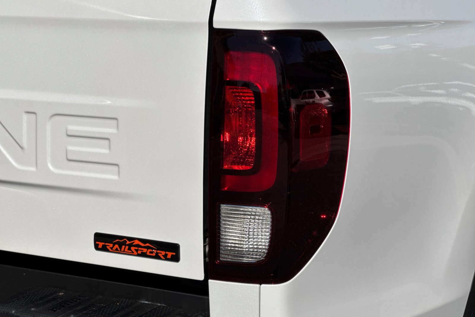 New 2026 Platinum White Pearl Honda TrailSport image 30