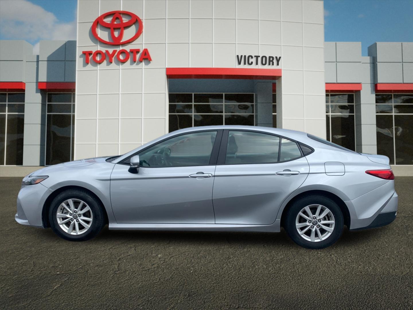 Used 2025 Silver Toyota LE image 6