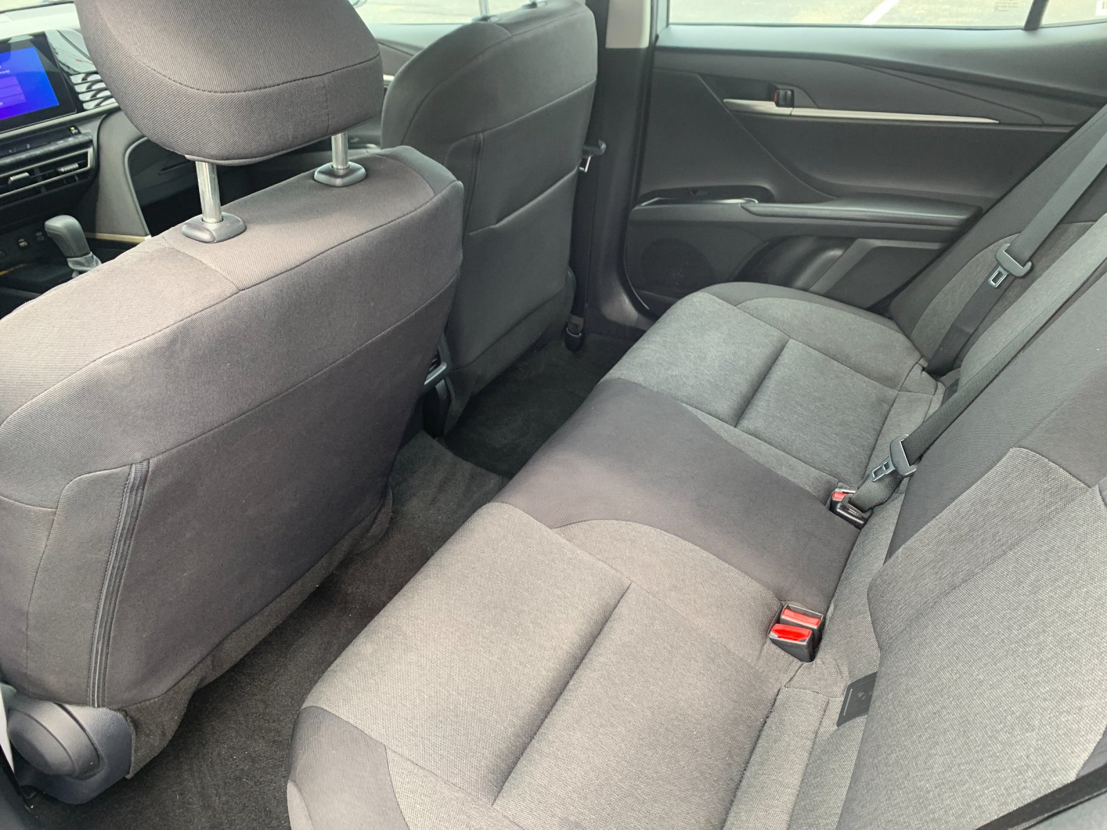 Used 2025 Silver Toyota LE image 14