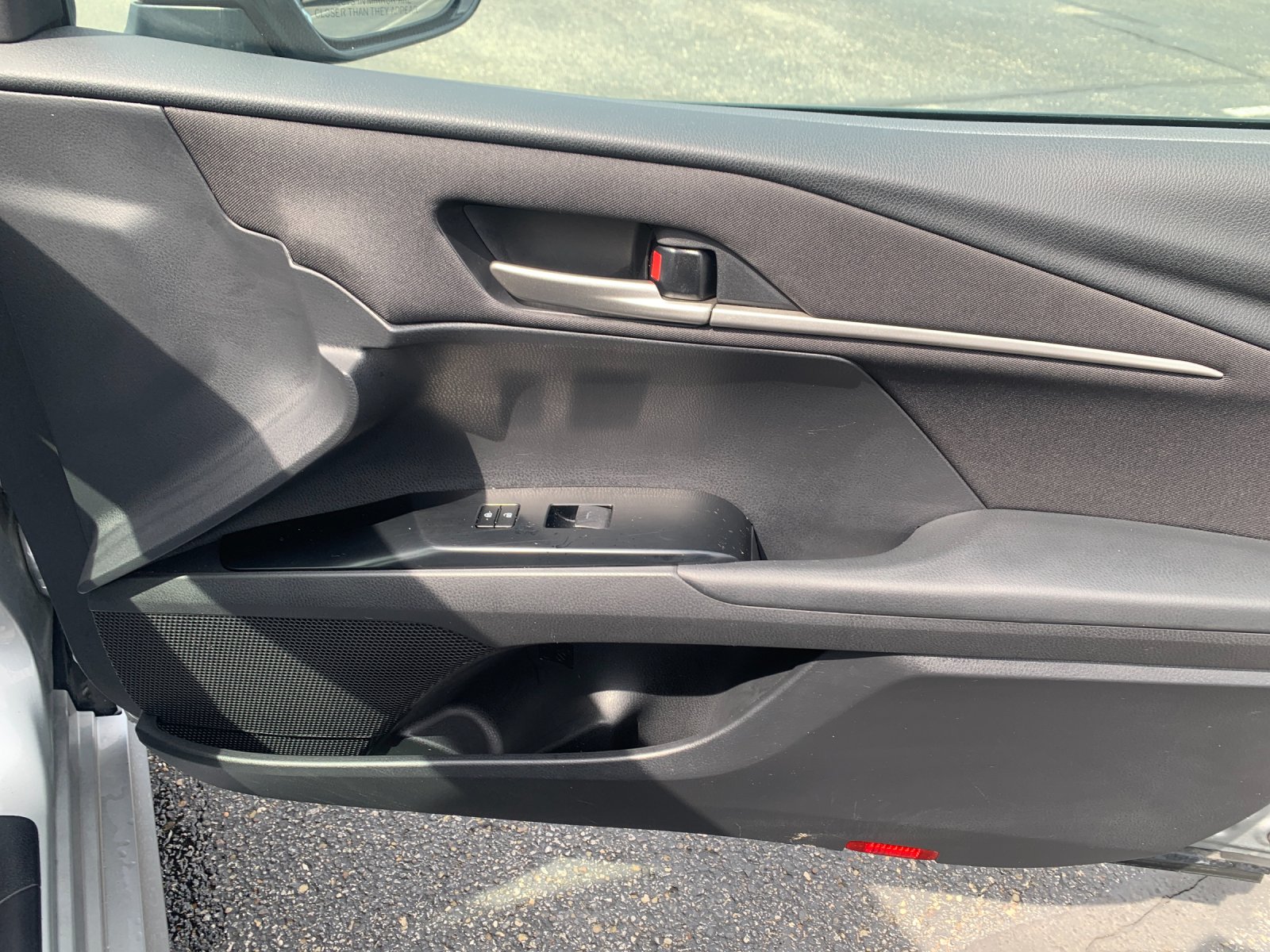 Used 2025 Silver Toyota LE image 20