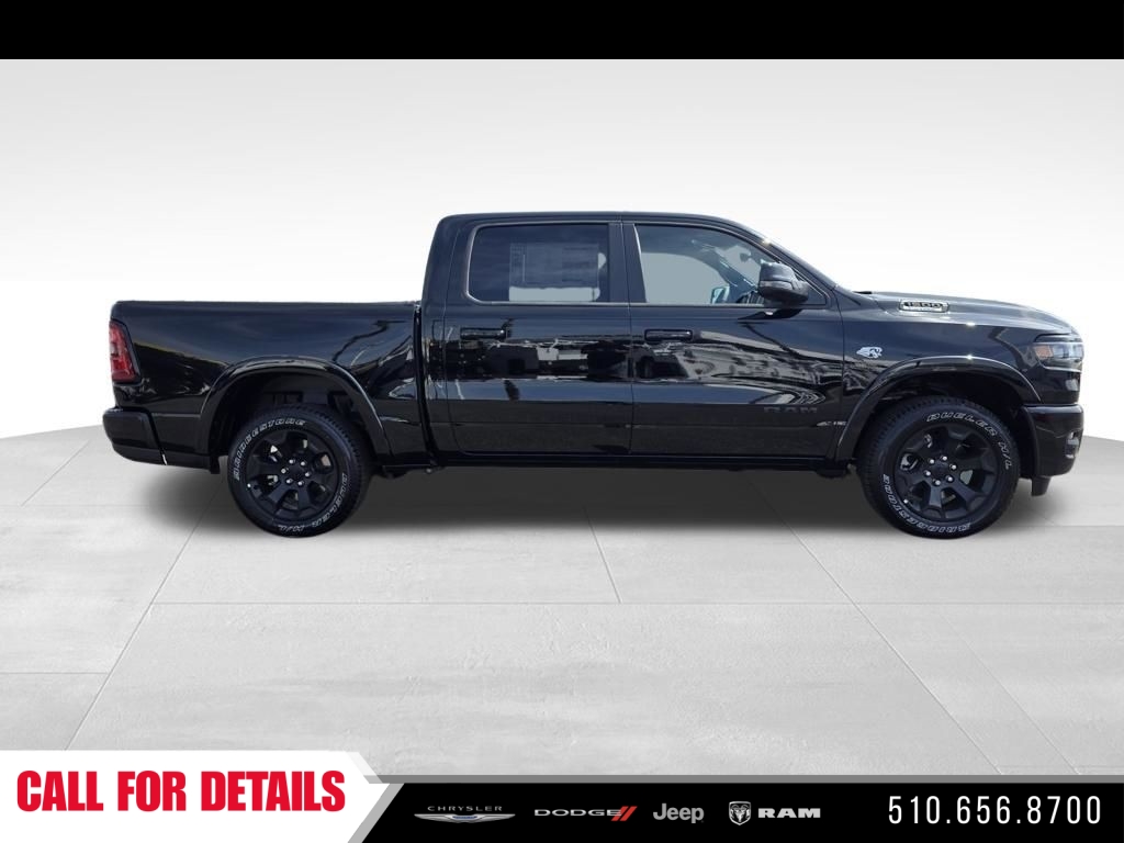 New 2026 Diamond Black Crystal Pearlcoat RAM Big Horn/Lone Star image 4