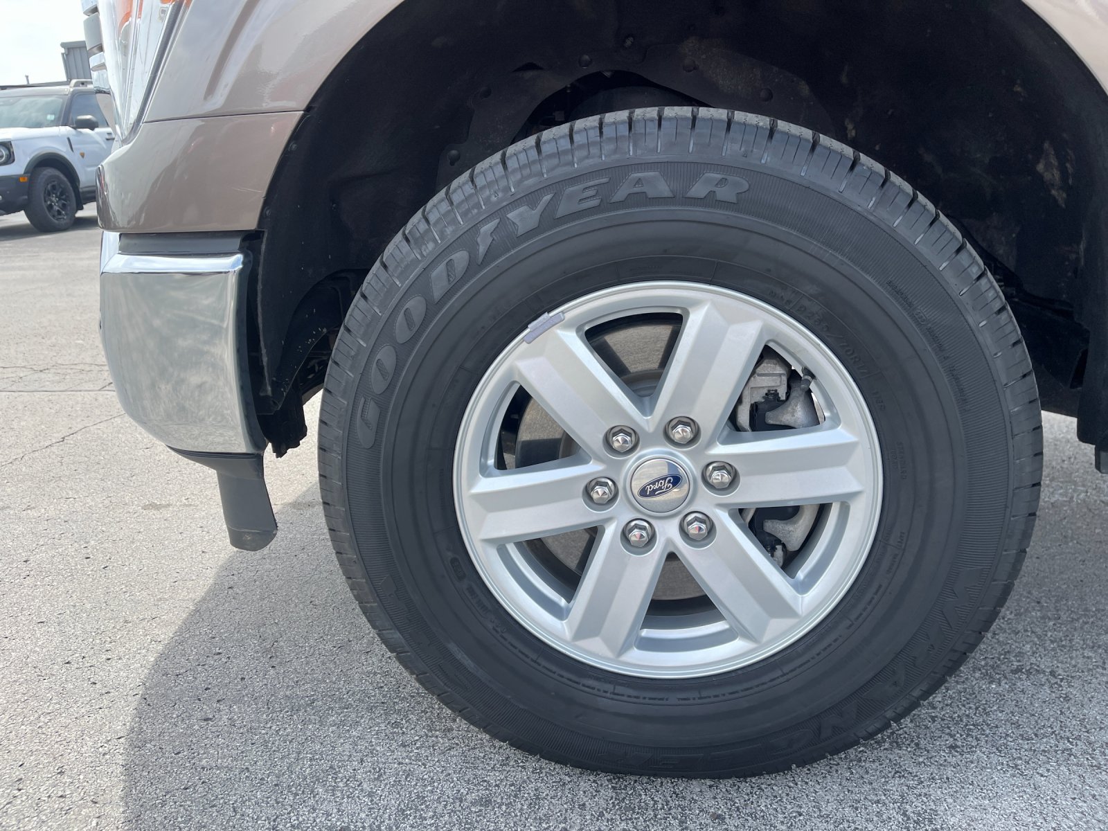 Used 2022 Gray Ford XLT image 30