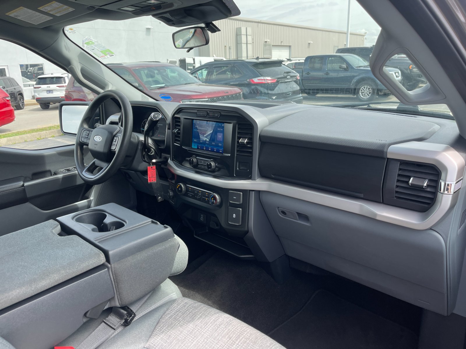 Used 2022 Gray Ford XLT image 17