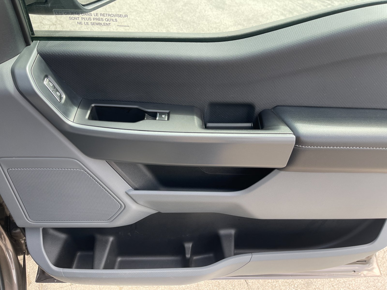 Used 2022 Gray Ford XLT image 18