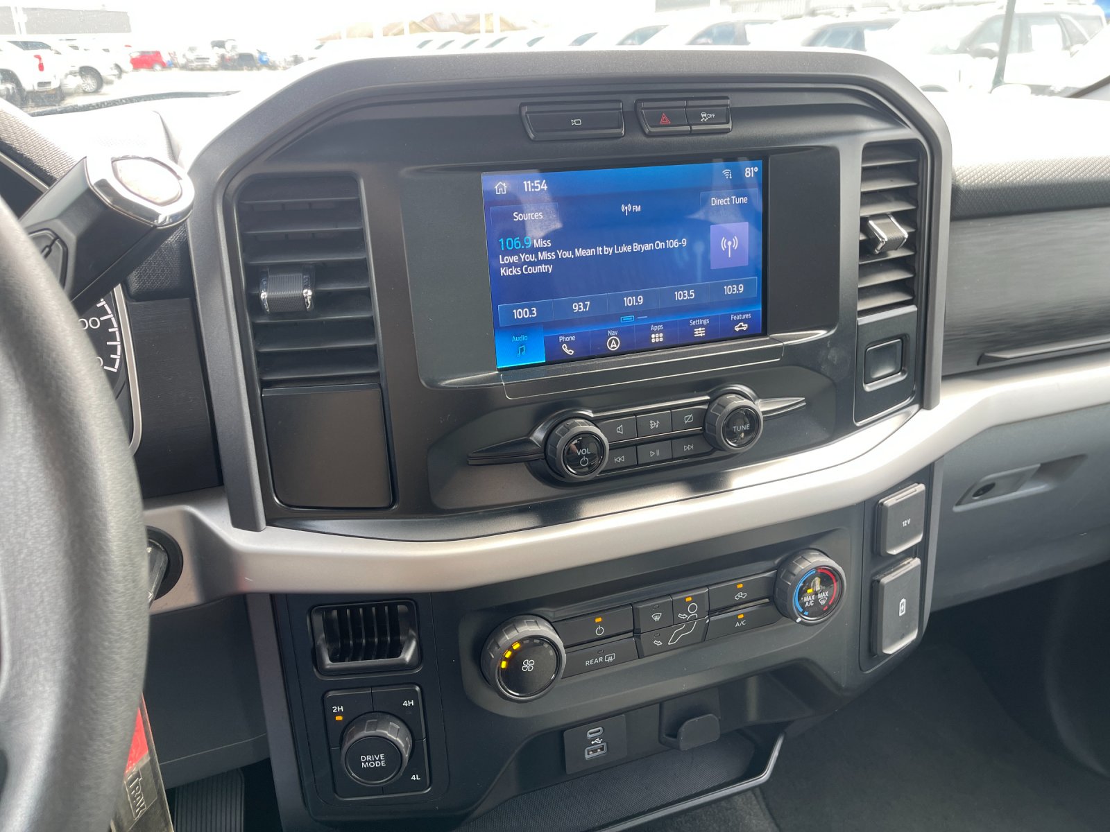 Used 2022 Gray Ford XLT image 19