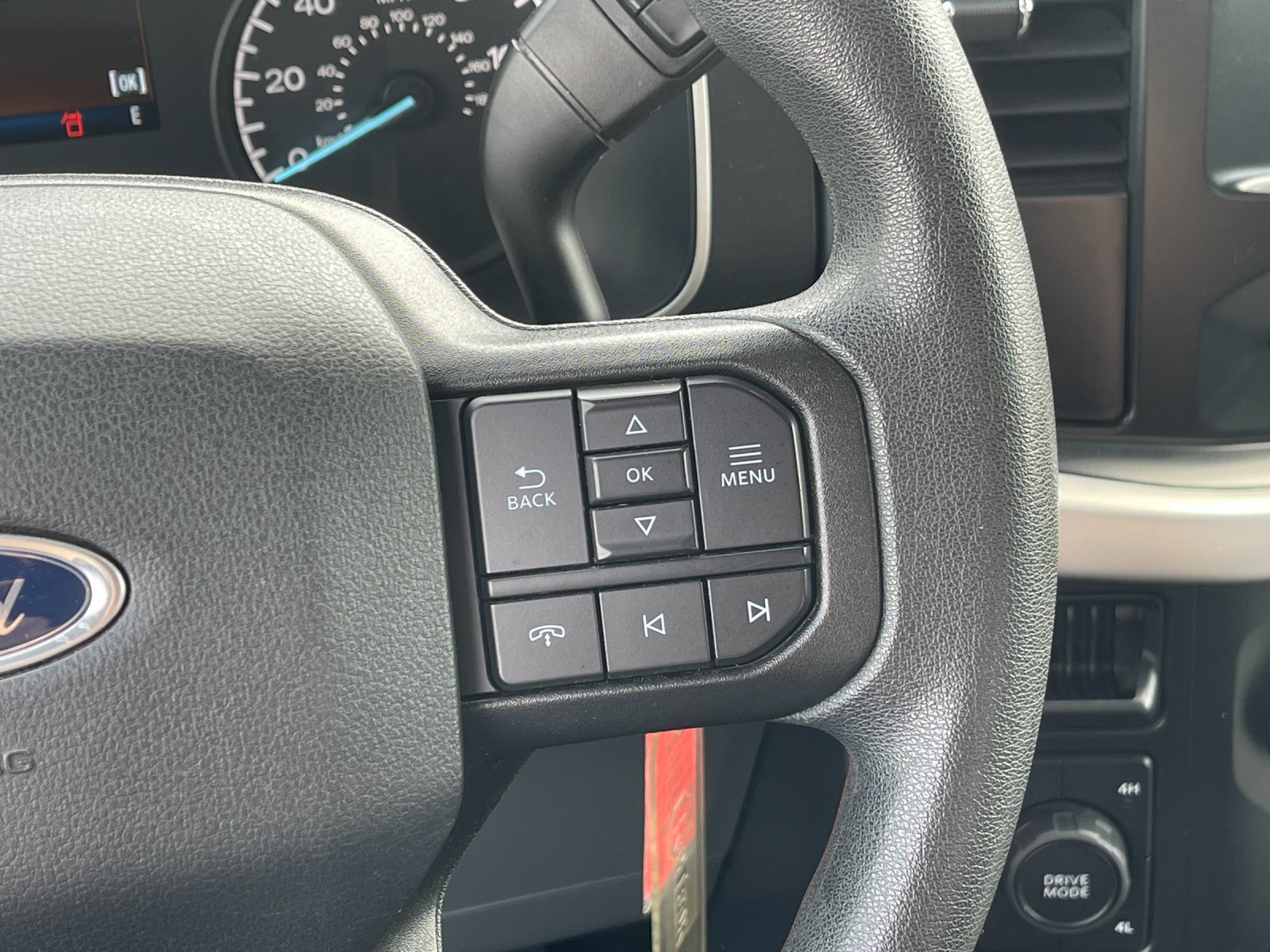 Used 2022 Gray Ford XLT image 26
