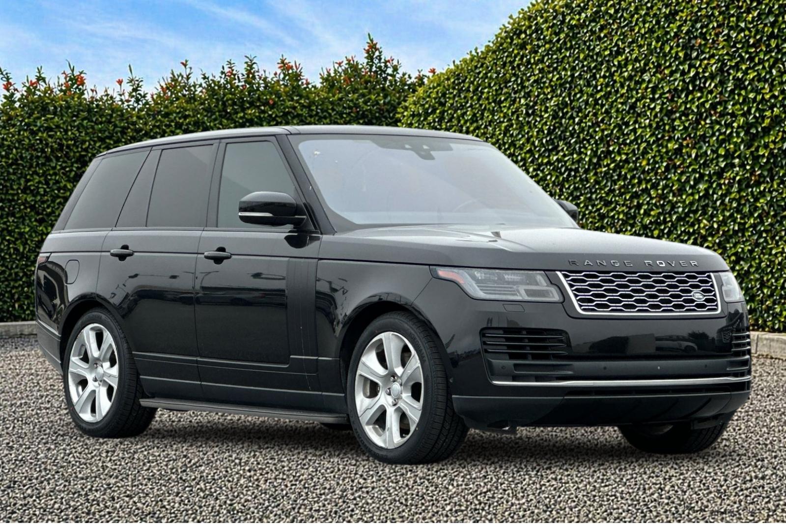 2019 Land Rover Range Rover V8 Supercharged's photo