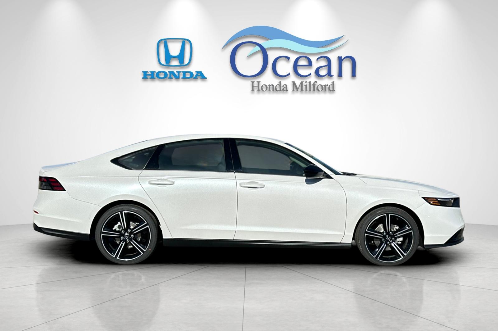 New 2026 Platinum White Pearl Honda SE image 6