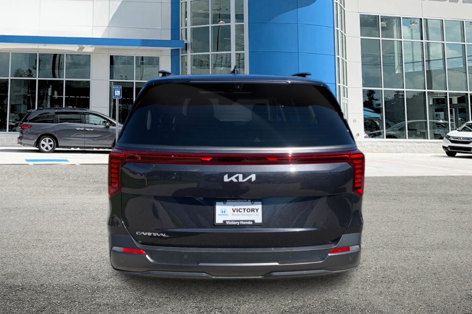 Used 2025 Panthera Metal Kia SX Prestige image 4