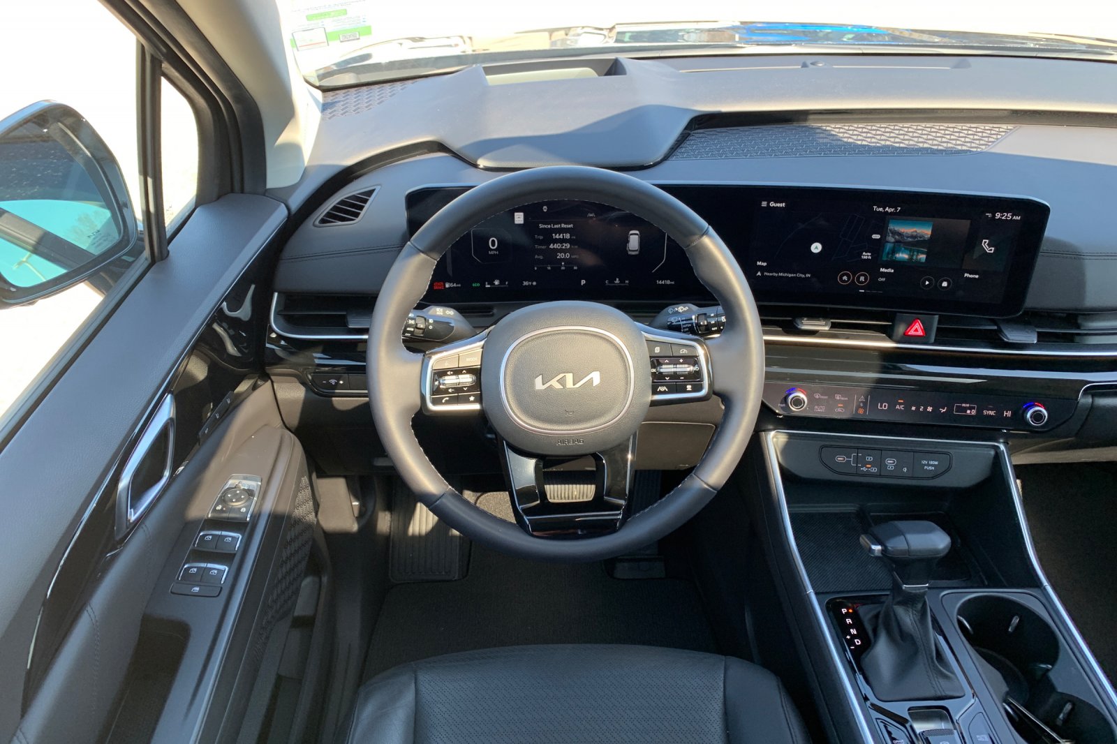 Used 2025 Panthera Metal Kia SX Prestige image 17