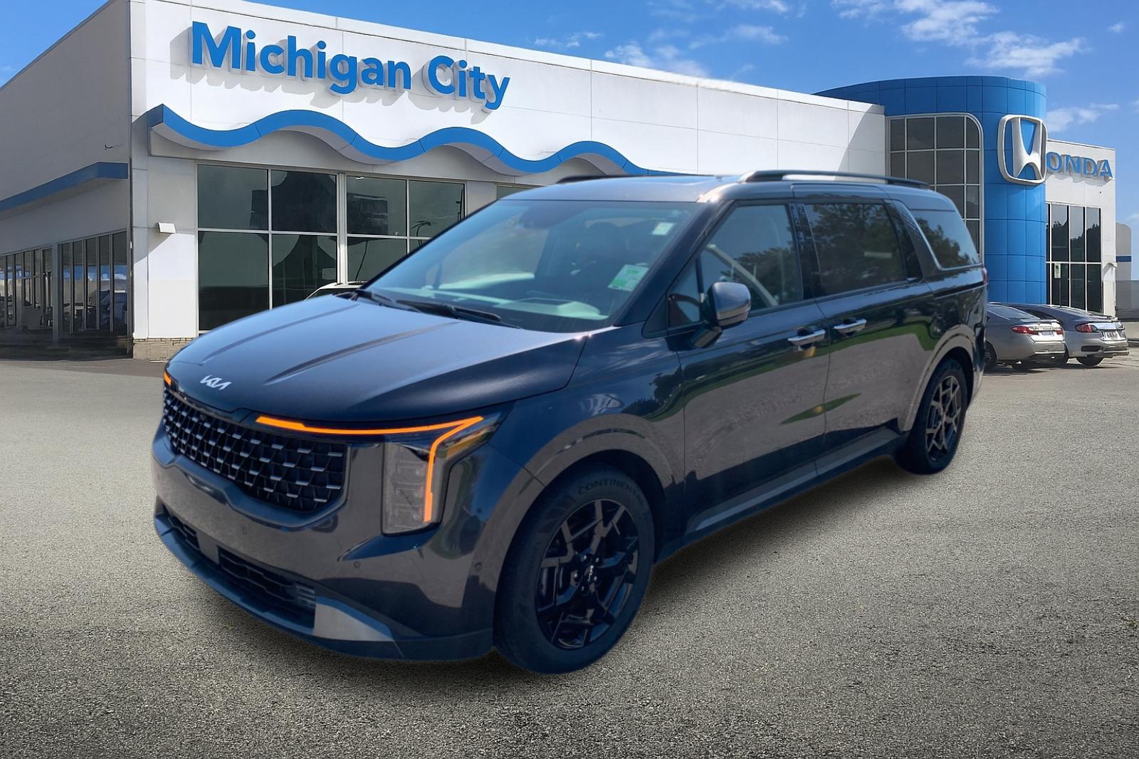 2025 Kia Sedona SX Prestige's photo