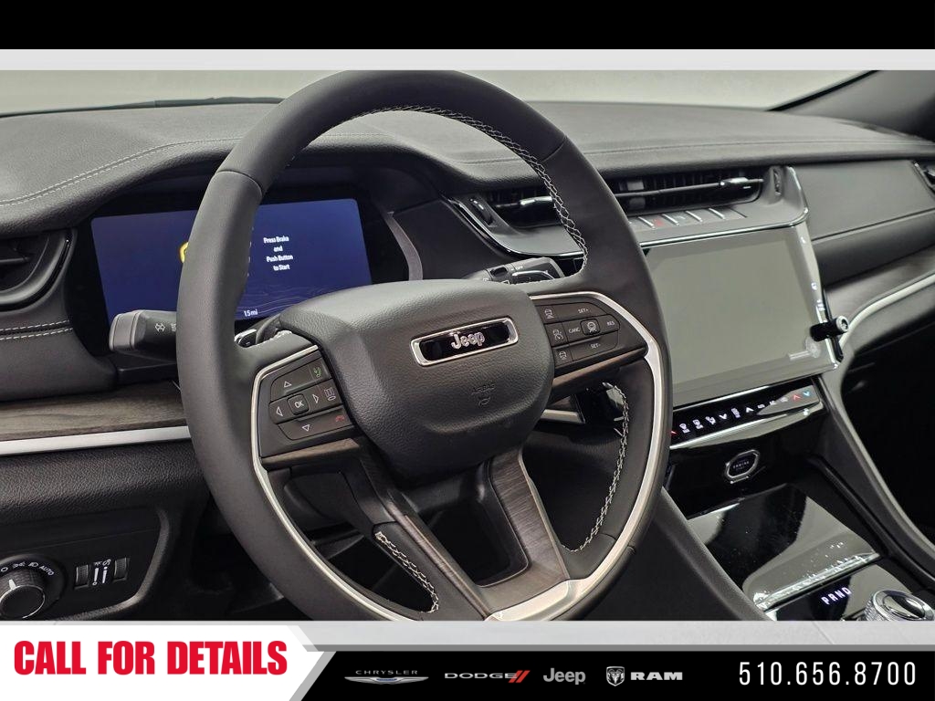 New 2026 Baltic Gray Metallic Clearcoat Jeep Altitude image 18
