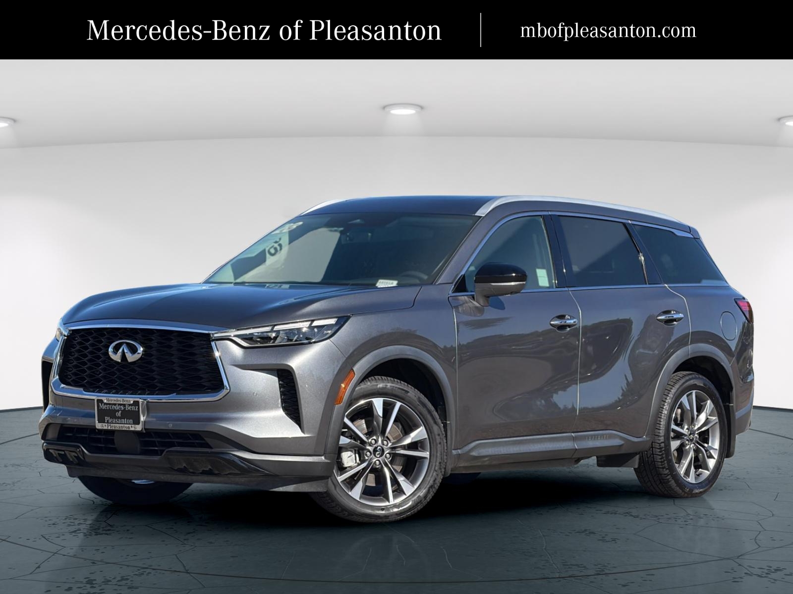2023 INFINITI QX60 LUXE's photo