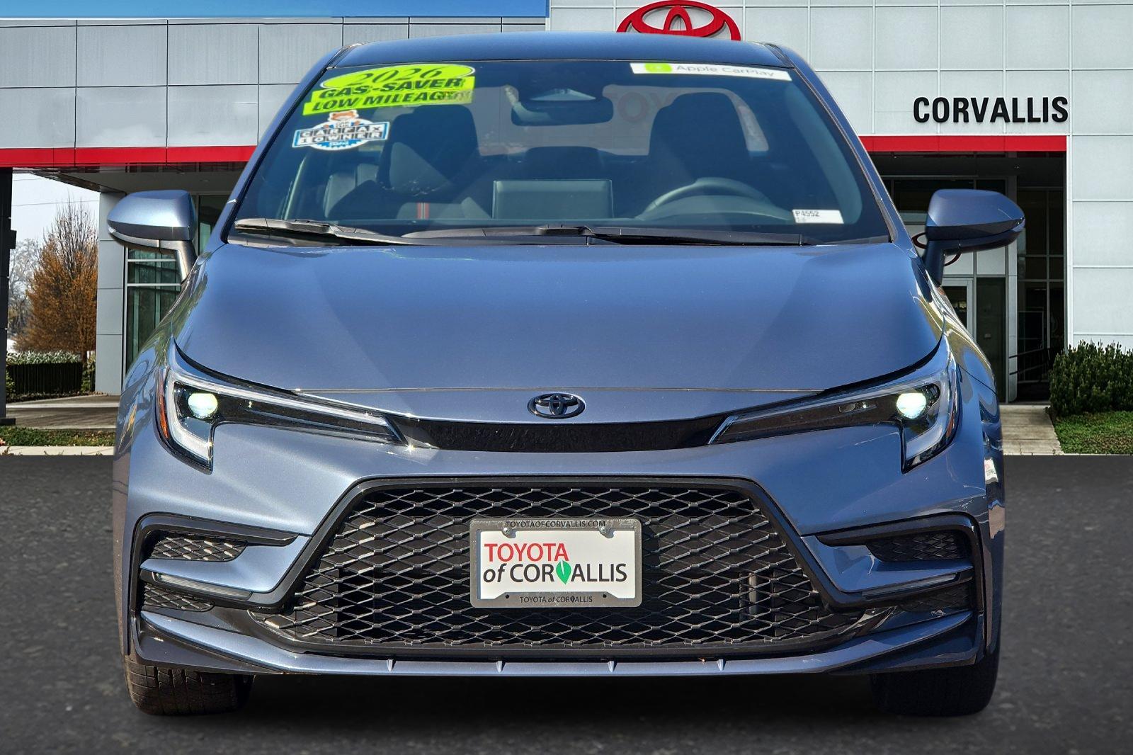 Used 2026 Celestite/Midnight Blk Me Toyota SE image 9