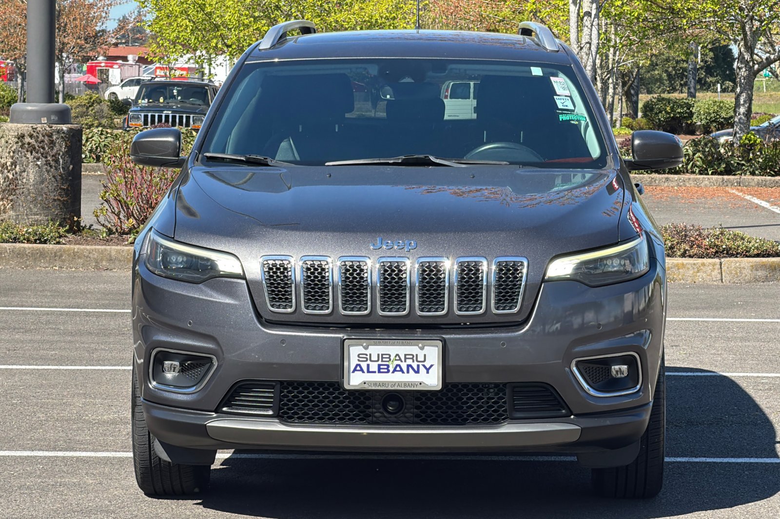 Used 2020 Gray Jeep Limited image 9