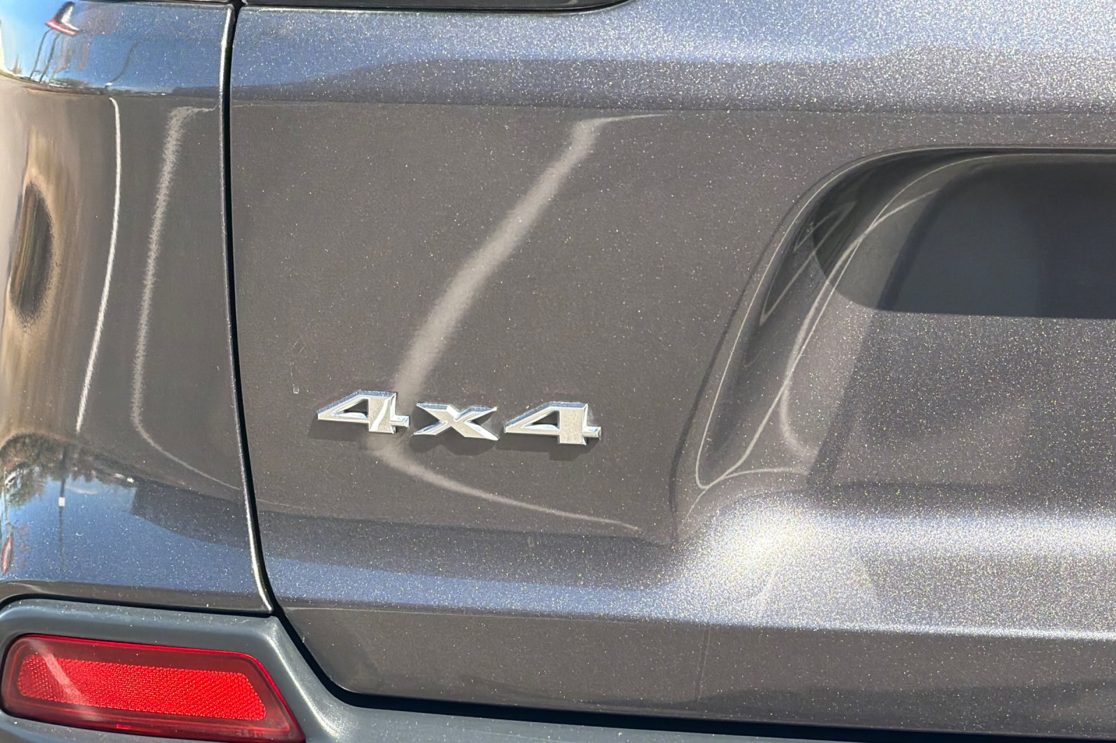 Used 2020 Gray Jeep Limited image 27