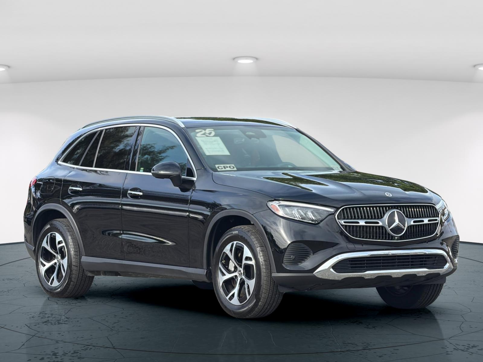2025 Mercedes-Benz GLC Base - Photo 9
