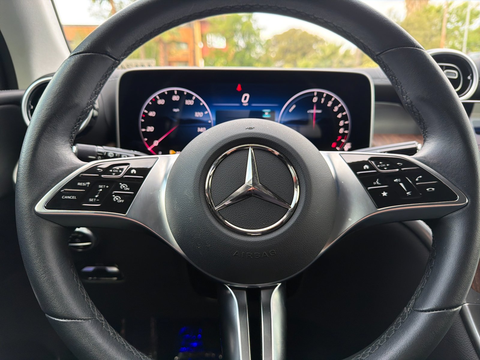 2025 Mercedes-Benz GLC Base - Photo 29