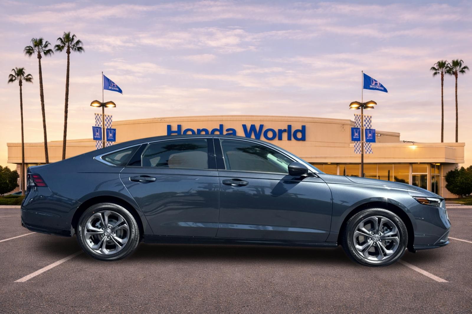 New 2026 Meteorite Gray Metallic Honda EX-L image 3