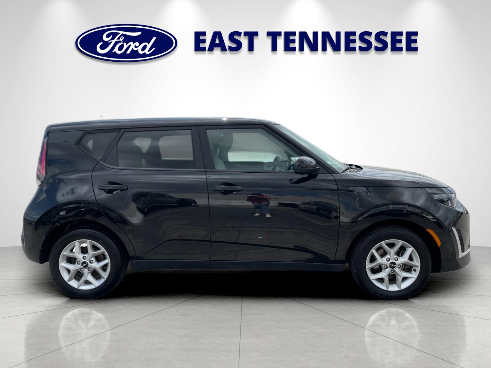Used 2023 Kia Soul LX with VIN KNDJ23AU7P7865650 for sale in Crossville, TN