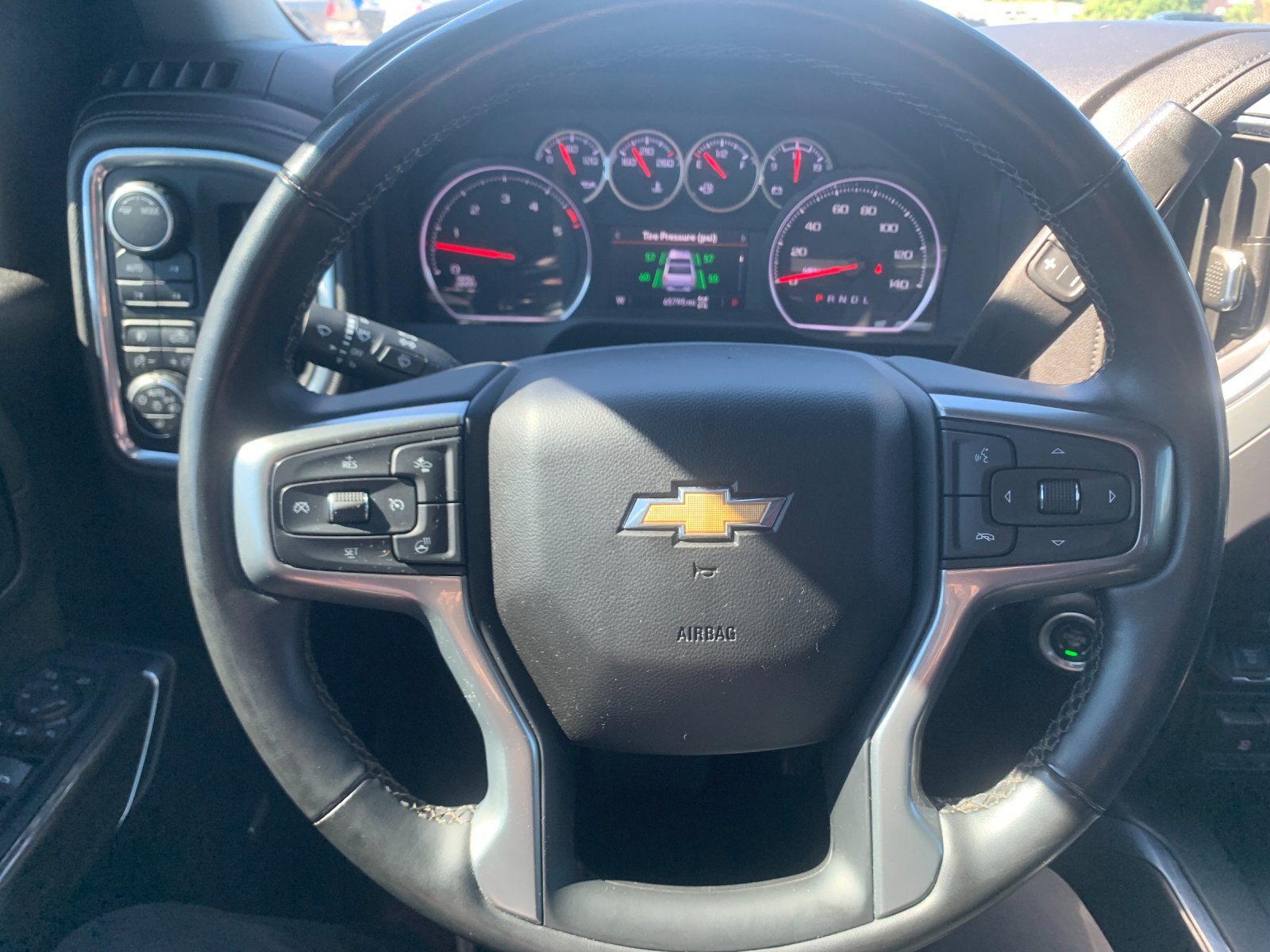 Used 2023 White Chevrolet LTZ image 27