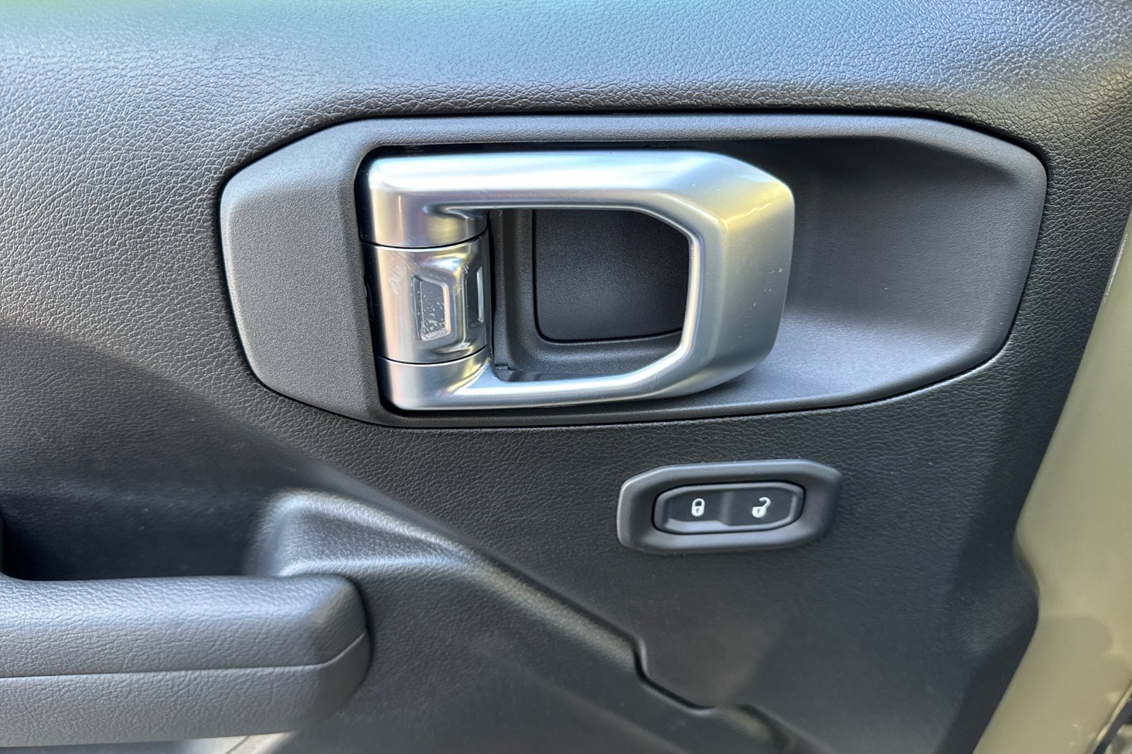 New 2026 41 Jeep Sport image 10