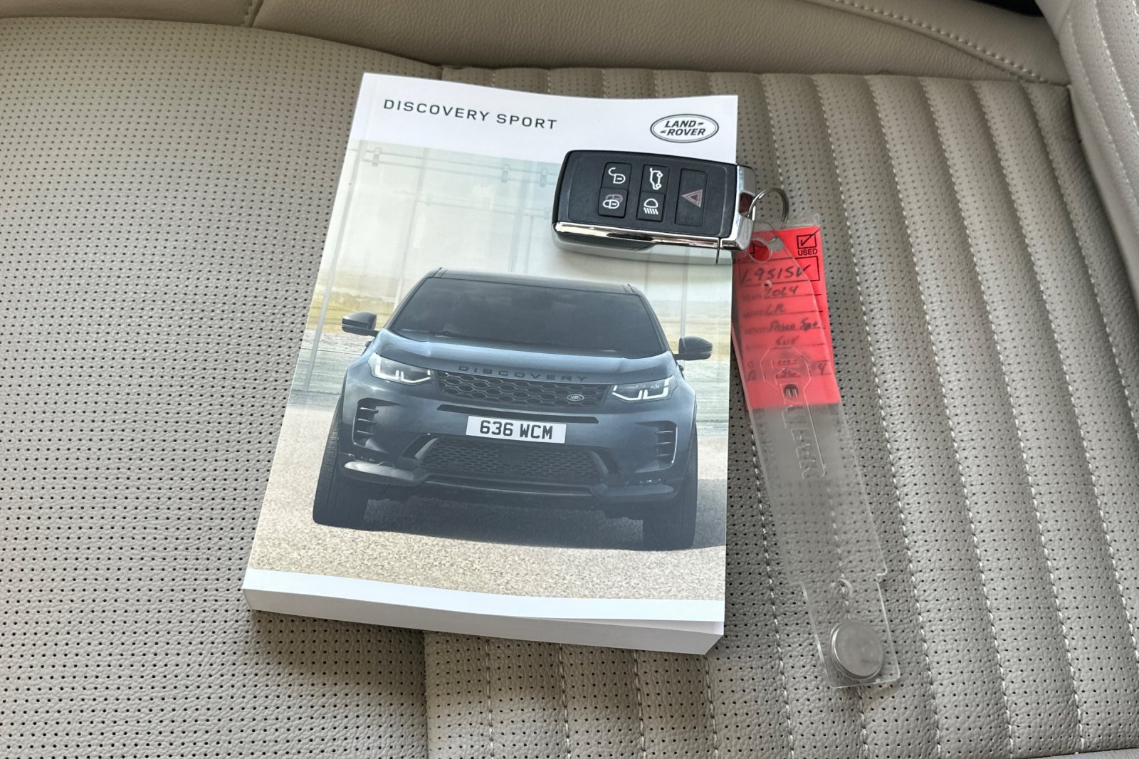 Used 2024 Blue Land Rover S image 10
