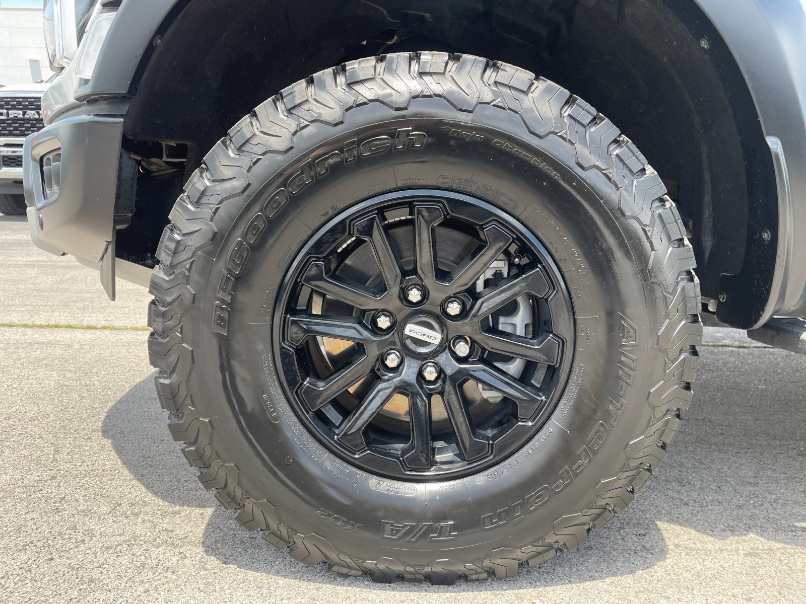 Used 2024 White Ford Raptor image 32