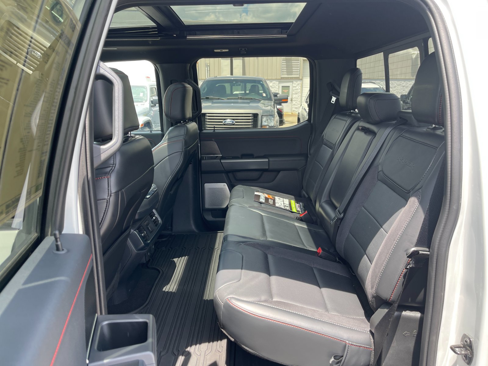 Used 2024 White Ford Raptor image 14