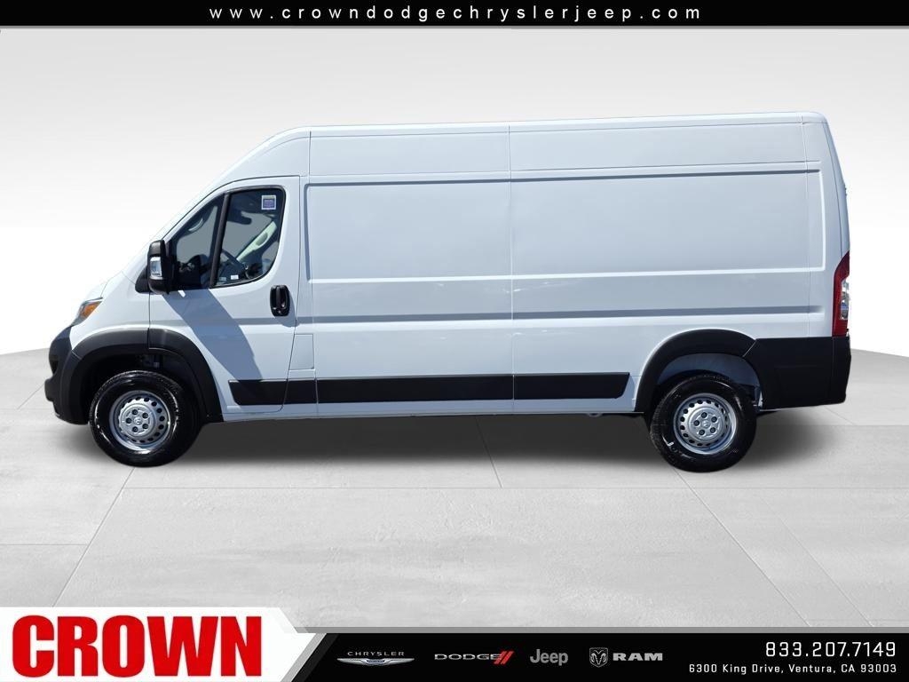 New 2026 Bright White Clear-Coat Exterior Paint RAM High Roof image 33