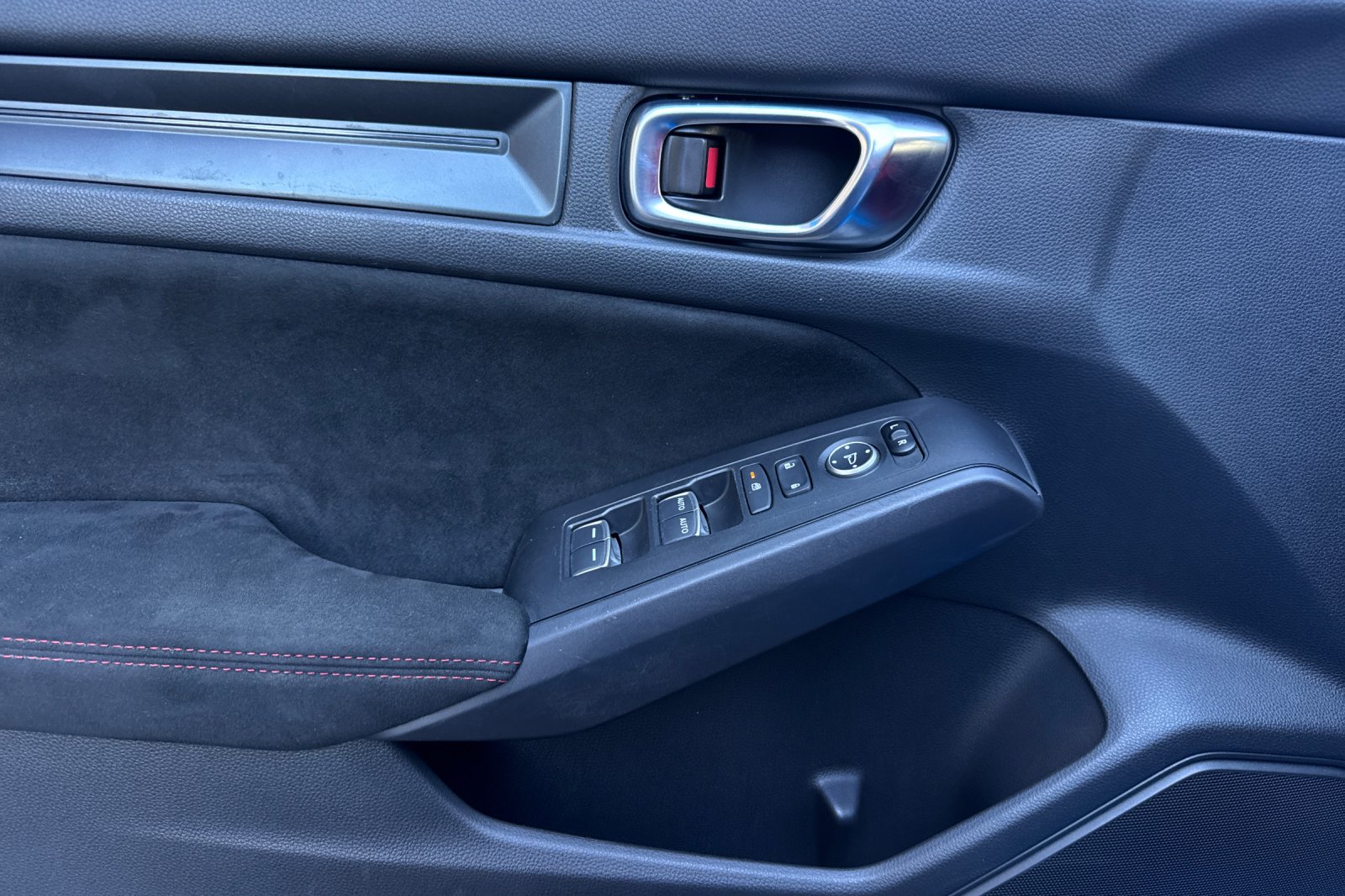 2023 Honda Civic Hatchback Type-R - Photo 11