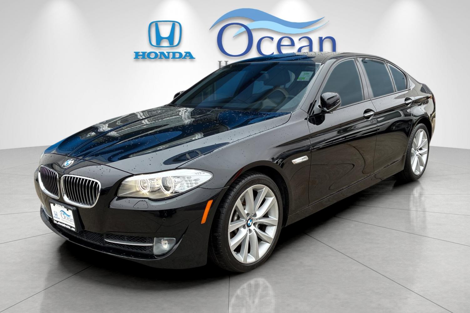 Used 2012 Black Sapphire Metallic BMW 535i image 7