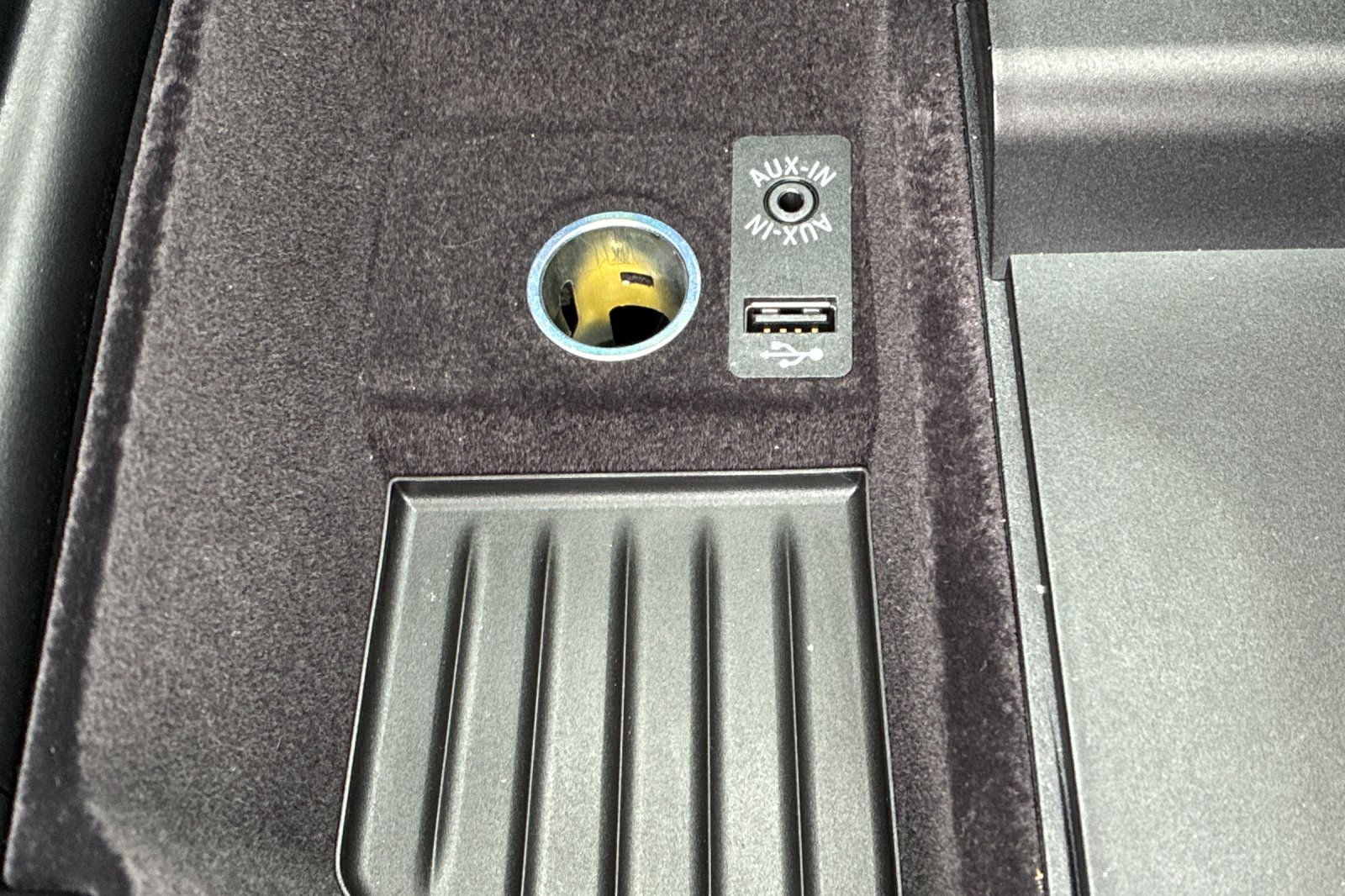 Used 2012 Black Sapphire Metallic BMW 535i image 35