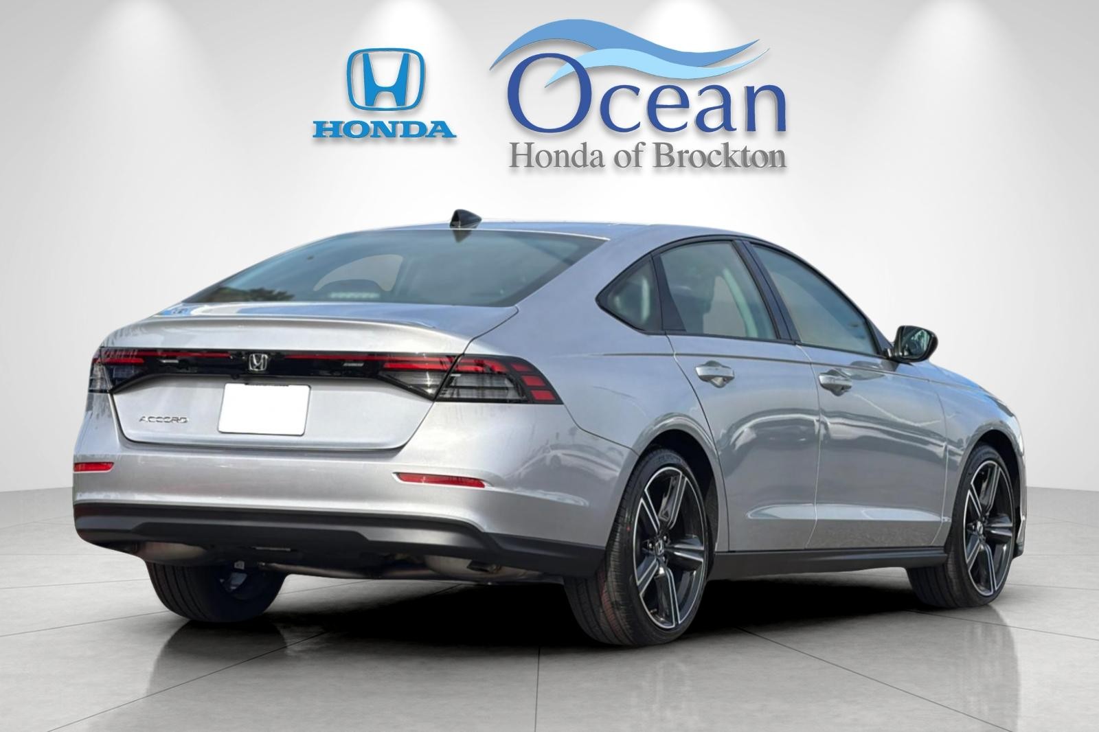 New 2026 Platinum White Pearl Honda SE image 5