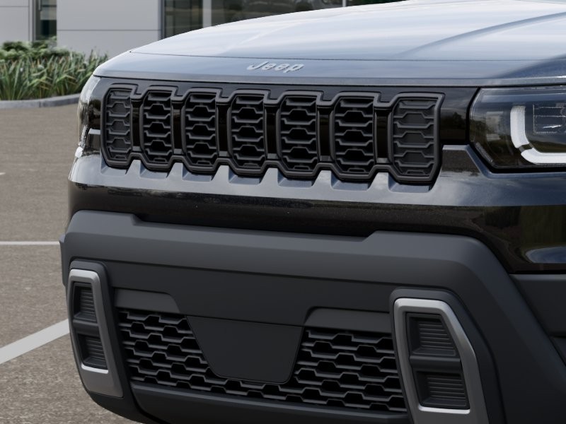New 2026 Diamond Black Crystal Pearl-Coat Exterior Paint Jeep Laredo image 37