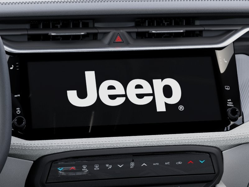 New 2026 Diamond Black Crystal Pearl-Coat Exterior Paint Jeep Laredo image 44